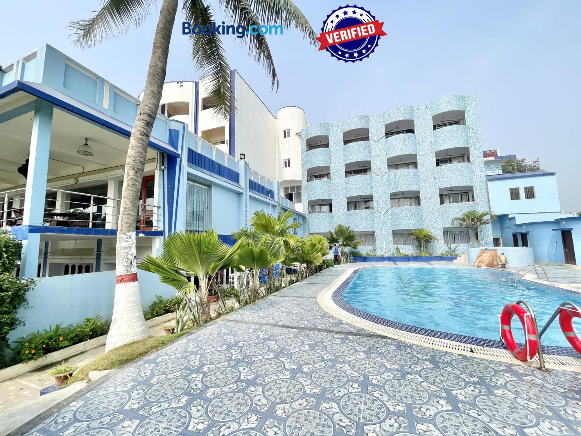 Hotel V-I Near Sea , Puri Private-Park -Gym-Spa Fully-Airconditioned-Hotel Lift-And-Parking-Facilities Breakfast-Included Dış mekan fotoğraf