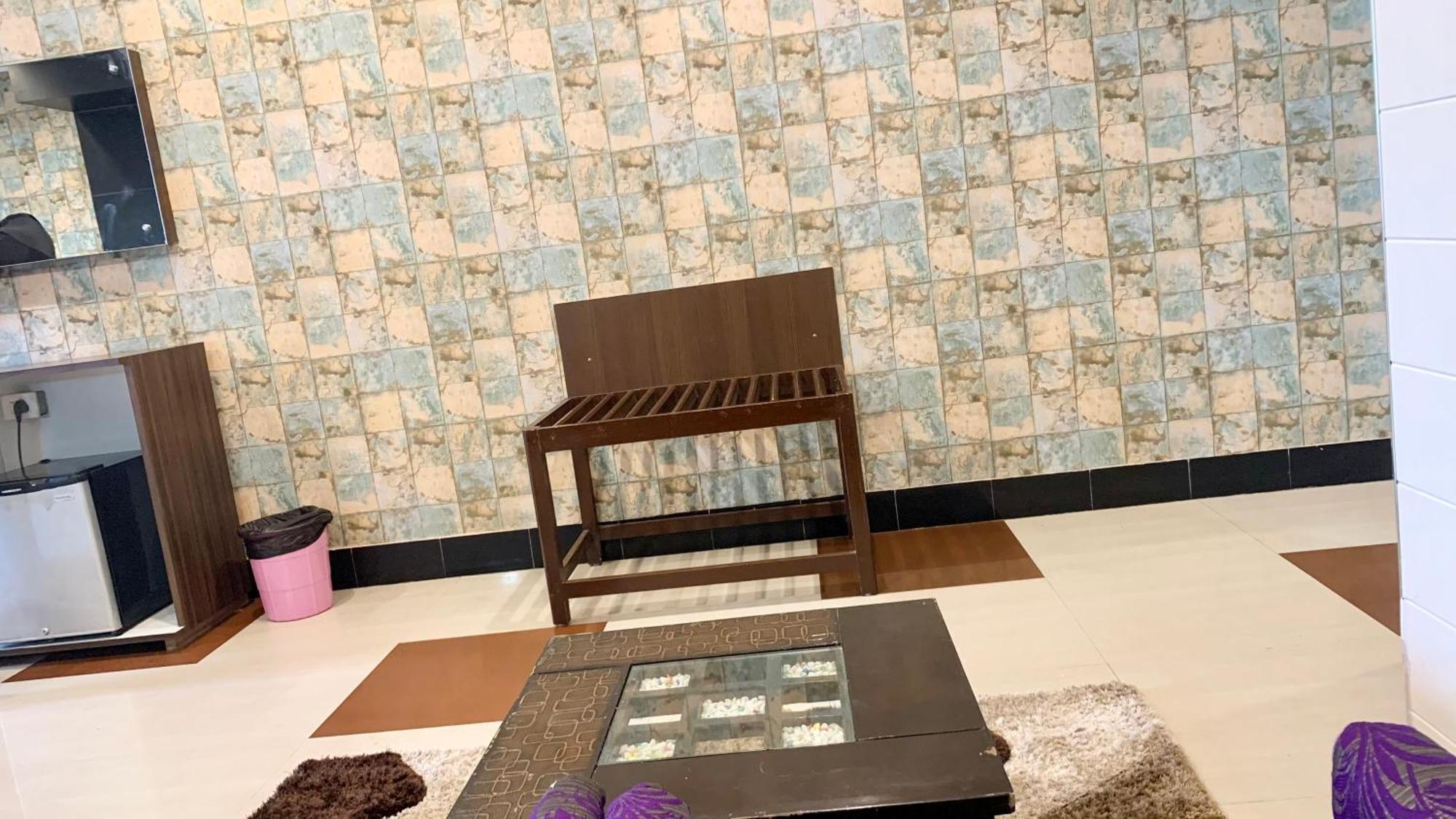 Hotel V-I Near Sea , Puri Private-Park -Gym-Spa Fully-Airconditioned-Hotel Lift-And-Parking-Facilities Breakfast-Included Dış mekan fotoğraf